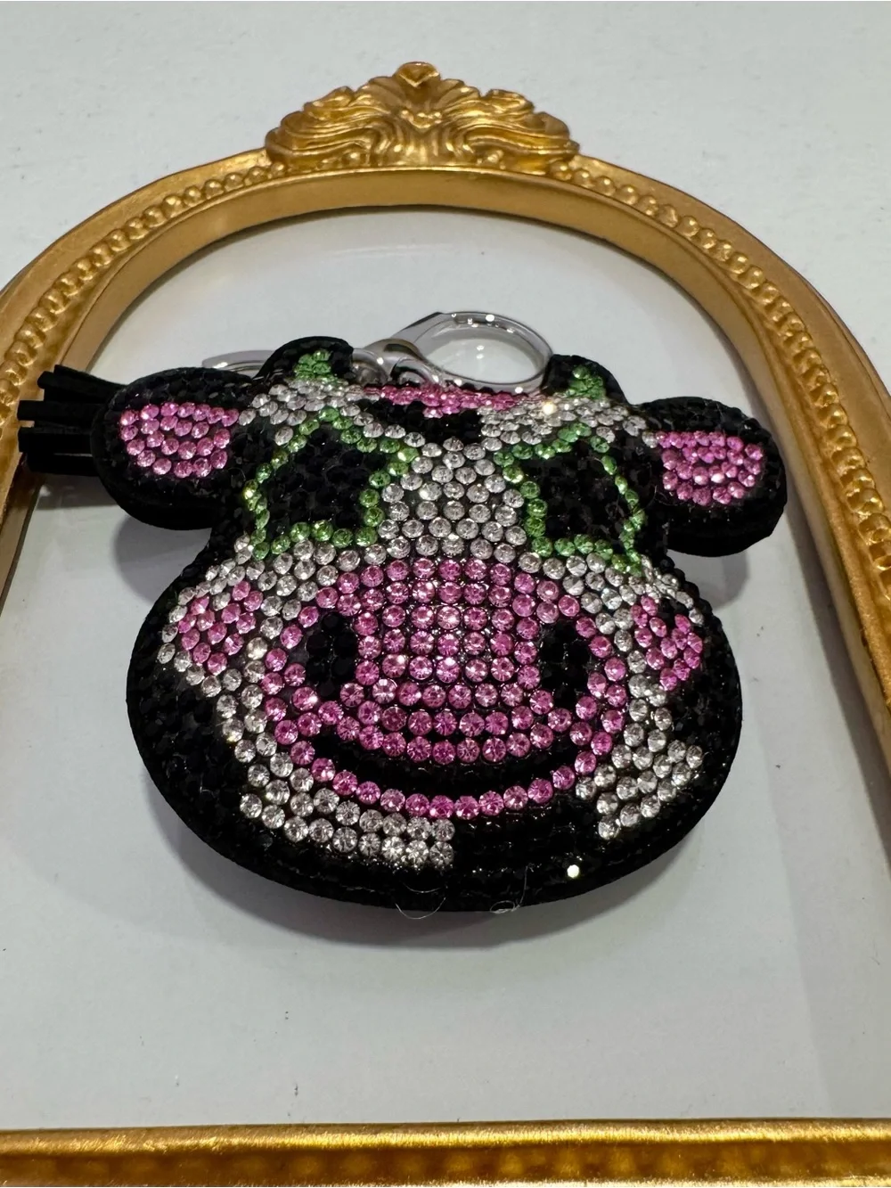 unbranded eye catching